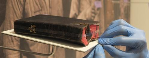 in_focus_object_book